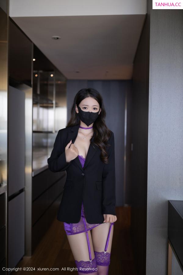 唐安琪  [XiuRen]高清写真图 2024.11.11 No.9429 唐安琪 丝袜美腿第2张图片